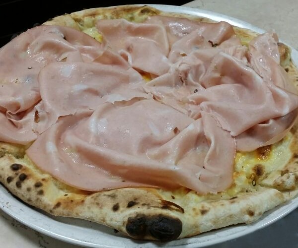 Pizza Pizza Mortadella